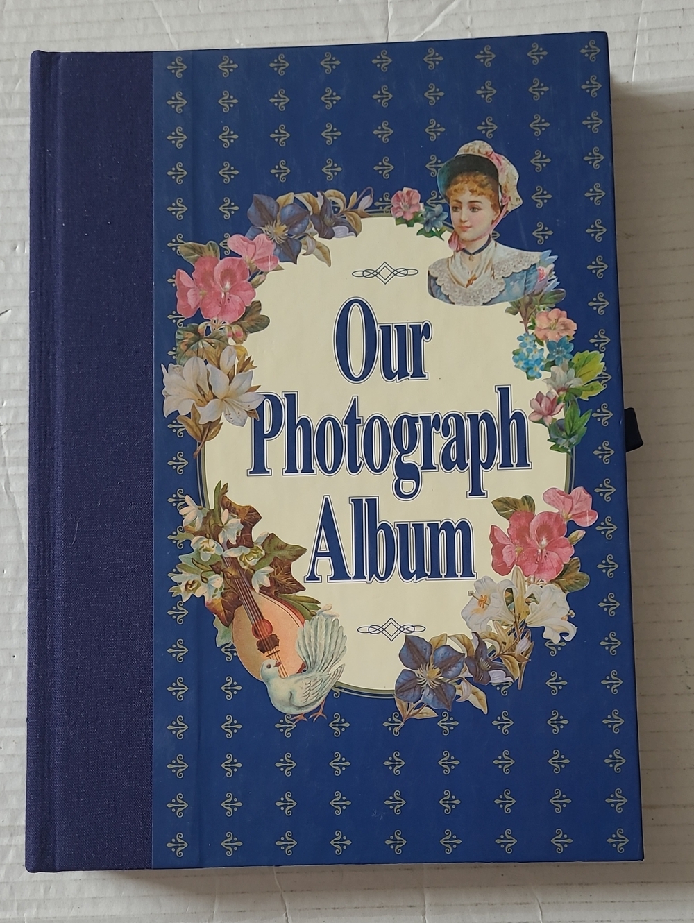 Montague House Editions Victorian-Style Photograph Our Photograph Album 1997
